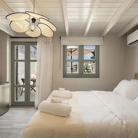 Steki Luxury 3 * خانيا